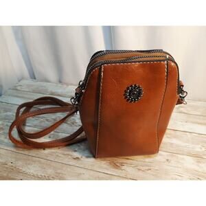 The Happy Wind Brown Leather Vertical Cellphone Crossbody Purse NWOT